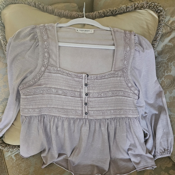 NWOT Lucky Brand embroidered blouse in rosewood - Picture 2 of 13